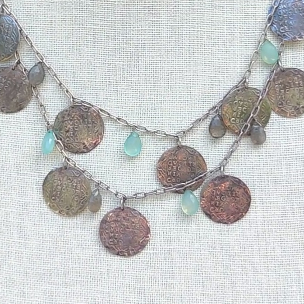 Stella & Dot retired labradorite and aquamarine coin necklace - Picture 4 of 10